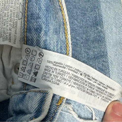 Pull&Bear High Waist Straight Leg Patchwork Light Blue Jeans Size 0 Streetwear