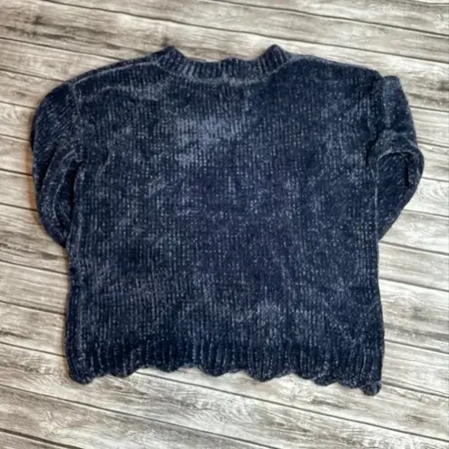 Unbranded Chenille Long Sleeved Dusty Blue Sweater with Scalloped Hem Small SM S