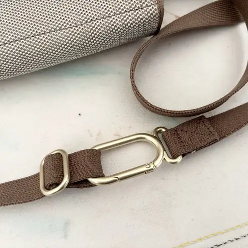 Rothy's the Belt Bag in Light Portobello