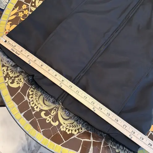 Faux Fur Reversible Vest in Dark Brown Sz:S/M Size undefined