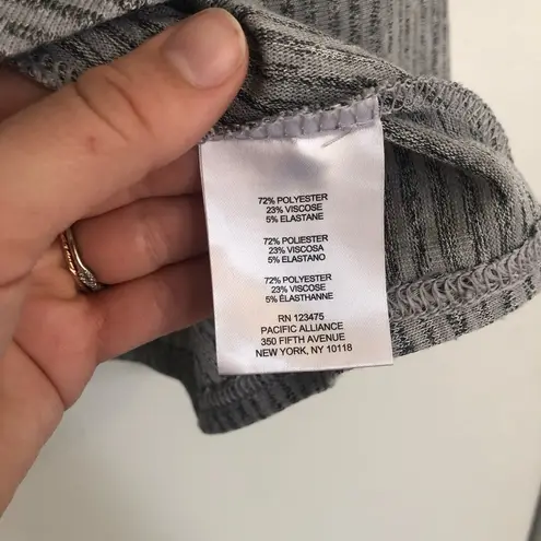 Women’s gray cowl neck long sleeve blouse sweater top flowy office turtleneck