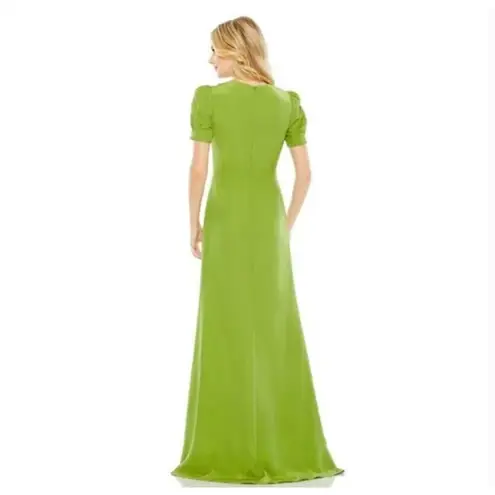 Mac Duggal NWT Ieena Plunge Neck Puff Sleeve Cut Out Gown Green Apple 2630 Sz 4