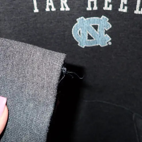 New Agenda by Perrin Women's Collegiate Sweatshirt Carolina Tar Heels UNC size L