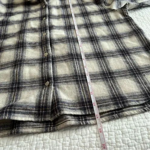 Banana Republic ✨  Wool Blend Ruffle-Collar Shirt Mediun