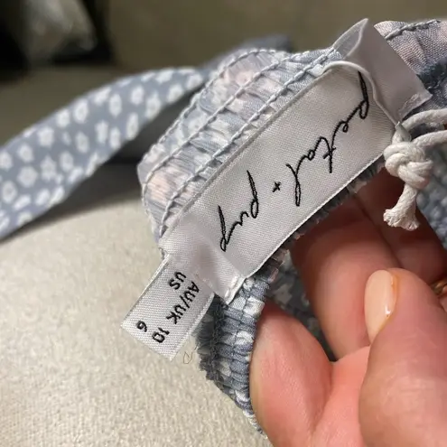 NWT Petal And Pup Tiela Blue Floral Smocked Crop Top Blouse Size 6