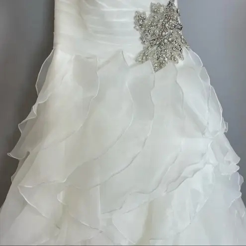 Allure Bridals Wedding Dress Strapless Cascading Tulle Layers Jeweled Beads Gown Size 8