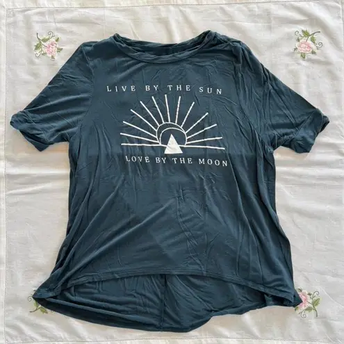 Navy/Teal Graphic T