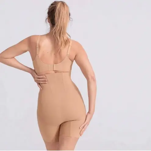 Honeylove super power short Shapewear in sand size XL Tan