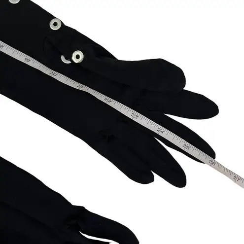 ALAÏA Eyelet Gloves in Noir & Argent Black Size 8