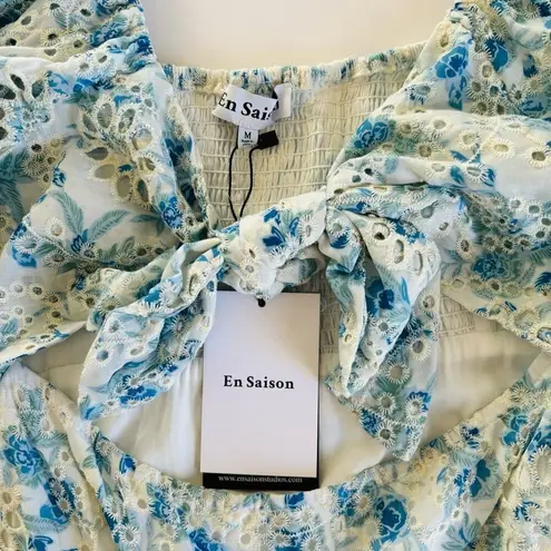 En Saison Claire Floral Blue Eyelet Open Front Long Sleeve Mini Dress Sz Medium