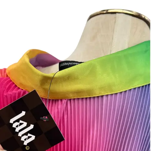 Dressed in Lala So Far So Good Oversized Plissé Dress in Prismatic Rainbow XL