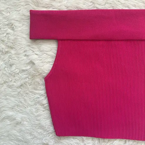 Babaton Aritzia Top Sculpt Knit Off-Shoulder Ribbed Cropped Pink Sz M
