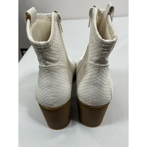 Dirty Laundry Womans Western Style Ankle Boots 7.5 M Eu 38 Side Zip Block Heel