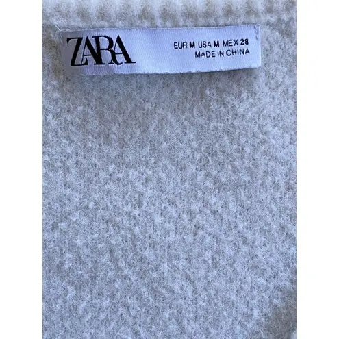 ZARA  V-Neck Long Sleeve‎ Cream Sweater Womens Size Medium Soft Cozy