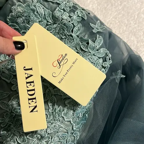 JAEDEN formal green a line v neck floral tulle dress prom wedding bridesmaid NWT Size undefined
