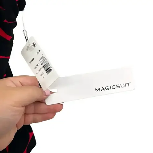 Magicsuit Petal Pusher Lisa One