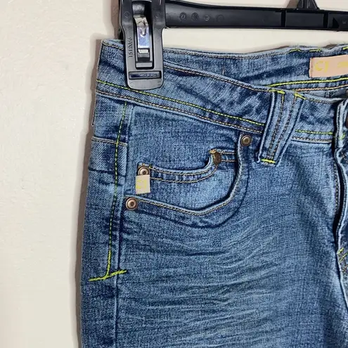 Crest Jeans being stitch racing patches extra short light wash jeans size 5 / 6 Blue