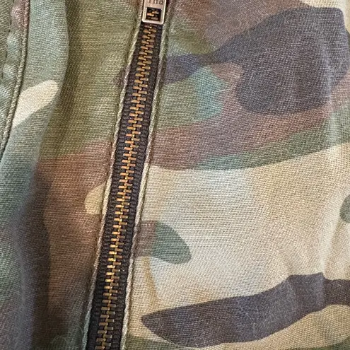 TNA camp print jogger pants Green Size XS