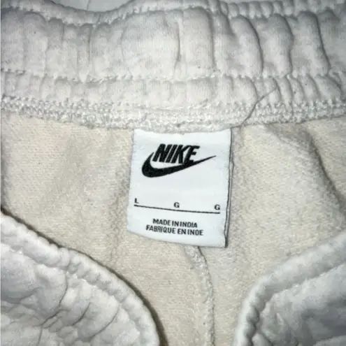 Nike  Women’s White Heathered Sweatpant Jogger SIZE L