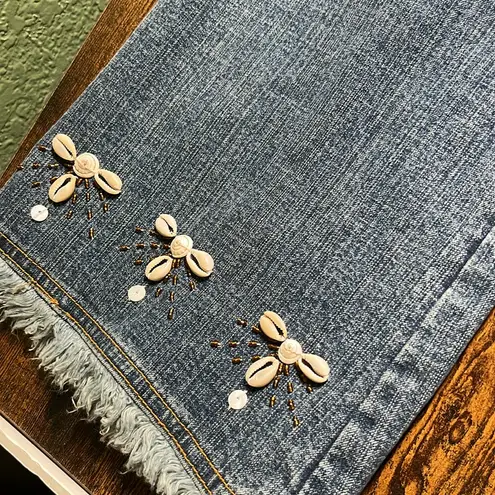 Vintage Embroidered Blue Jeans floral seashells flowers Size 12