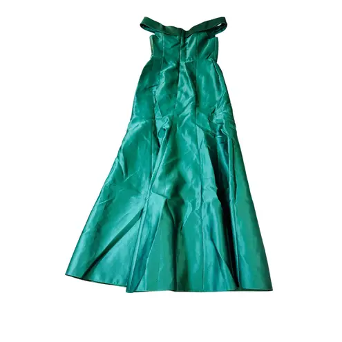 Alfred Sung NWT Alfred Sung Size 6R OFF SHOULDER CUFF TRUMPET GOWN FRONT SLIT HUNTER GREEN