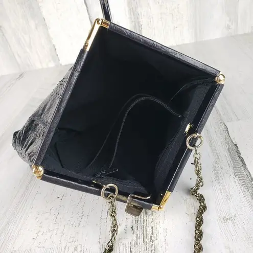 Palizzio Shiny Black Gold Chain Snakeskin Textured Shoulder Bag Women's Purse