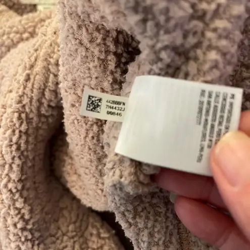 American Eagle  teddy pullover Sherpa fleece hoodie  in a dusty pink/mauve. Sz S.