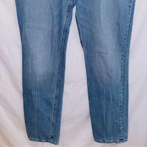 Abercrombie & Fitch  Medium Wash The 90s Slim Straight Ultra High Rise Jeans