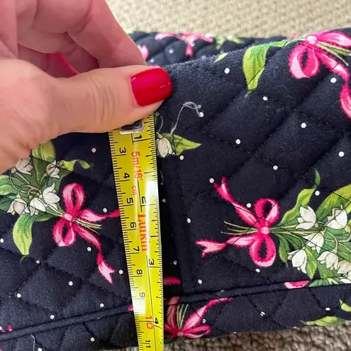 Vera Bradley  New Hope Messenger Laptop Bag