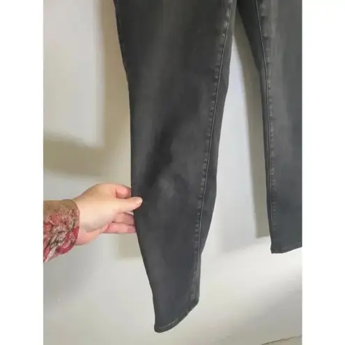 Ann Taylor Women's  Curvy Fit‎ Skinny Jeans - Size 6 Black EUC! 0136