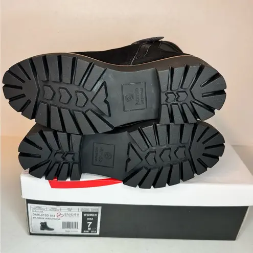 Blondo Dahlia Waterproof Bootie casual classic winter fall outdoor comfy style