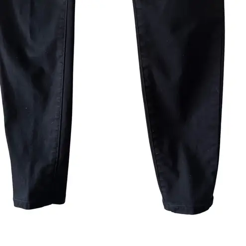 Liverpool Jeans Company Black Skinny Pants Petite 2/26