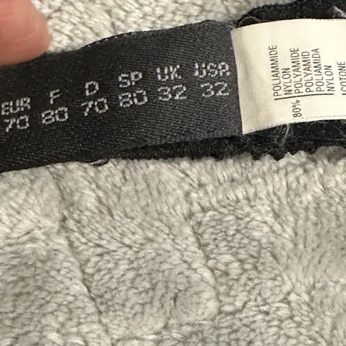 La Perla  Black Lace Bra Size 1 Lightly Padded Underwire