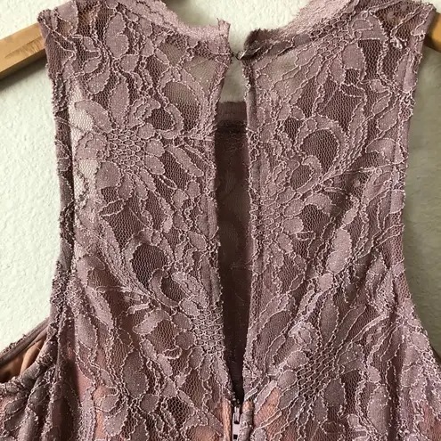 City Triangles Women’s Glitter Mauve Lace Beaded Short Cocktail Dress Size 7