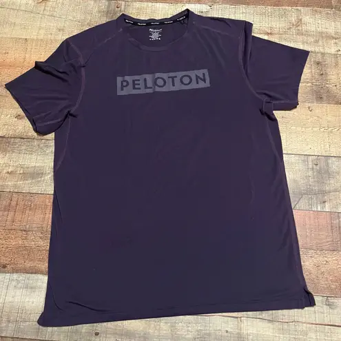 Peloton Women's Purple Monochrome Logo Performance Shirt Sz M Stretch Ride Run