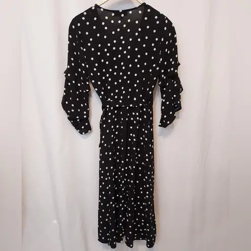 LULU’S BLACK AND WHITE POLK DOT TIERED RUFFLE 3/4 SLEEVE MIDI TIE WRAP DRESS