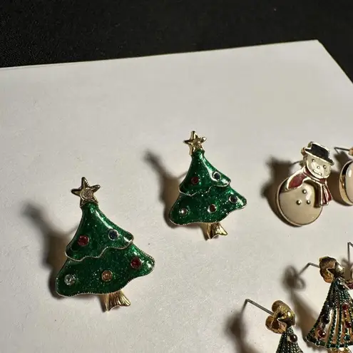 Lot Of 4 Holiday Pierced Earrings Stud/Dangle Christmas Tree Snowman Etc 1 Avon Gold