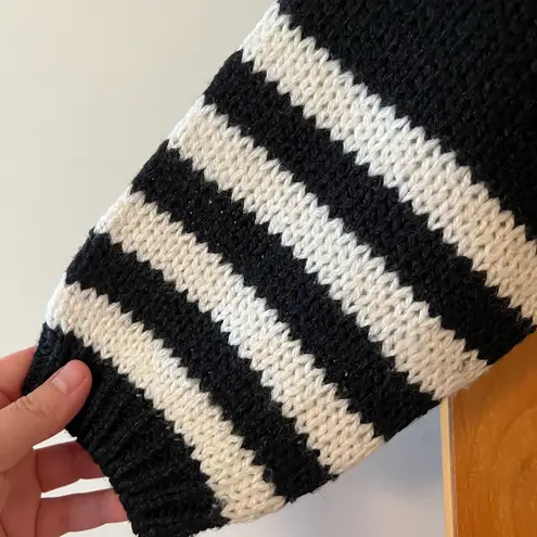 Colter Bay International Vintage Sweater Big Poppy Flowers Floral Argyle Medium