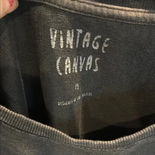 Vintage canvas designed in Los Angeles ✨ 💯 cotton designer look and feel ✨ Black Size M