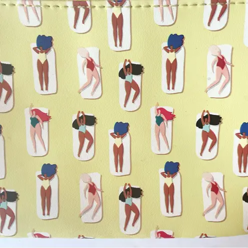 IPSY Cosmetic Bag Glam Makeup Pouch Travel Toiletry Zip Small Sunbathing Ladies Yellow