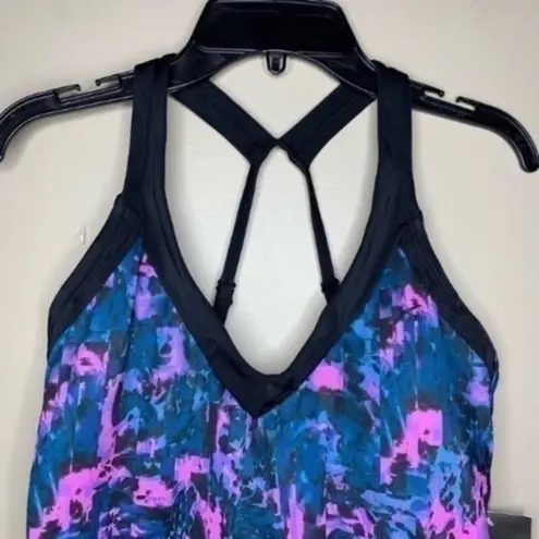 Nike NWT.  Tankini Top