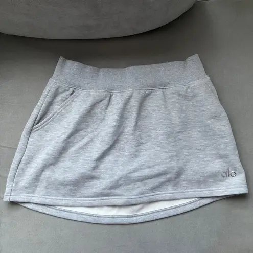 Alo Yoga Accolade Skirt Athletic Heather Grey M