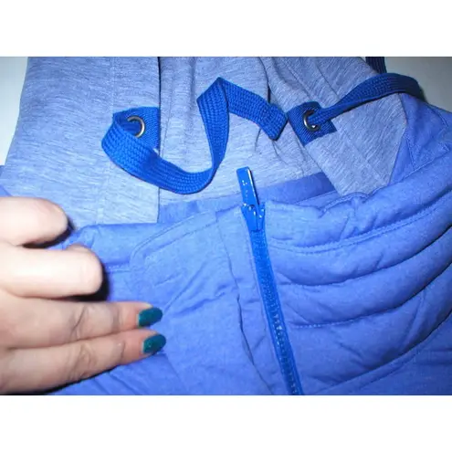 Athleta NWT  $148 Womens Heather Purple Vest Detachable Hood M Warm Puffer Cozy