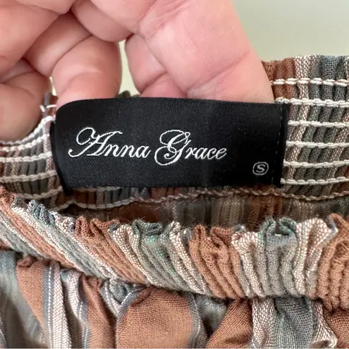 Anna Grace from Altar’d State Striped Brown and Green Cropped Tank Top SZ Small