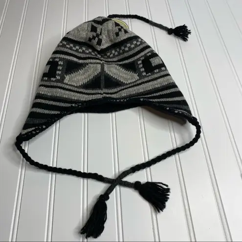 Scala gray black wool blend tribal tassel beanie