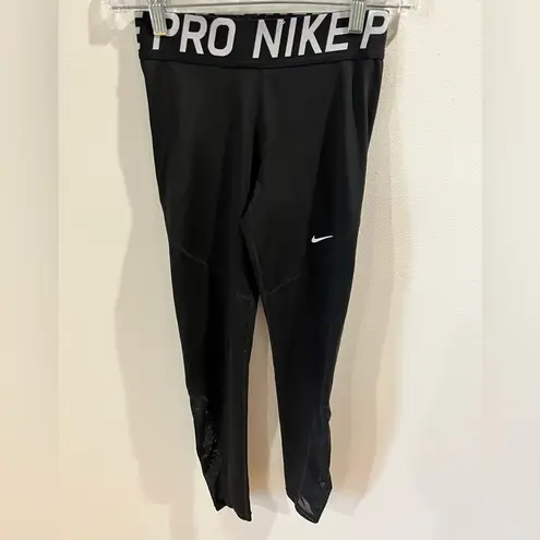 Nike PRO MESH-PANELED LEGGINGS!