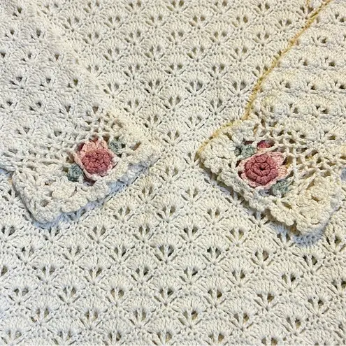 Vintage B. Moss Knitted by Hand Open Knit Floral Tunic Sweater Size Medium White