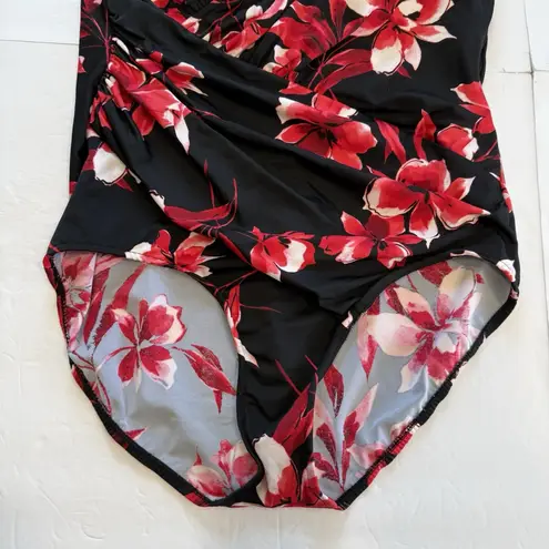 MiracleSuit Red Floral Ruched Soft Cup One Piece Swimsuit Size 10 Slimming