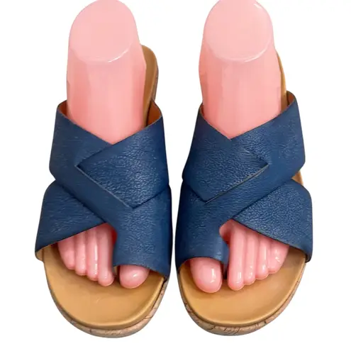 Kork Ease Women's Blue Leather Cross Toe Ring Cork Wedge Sandals Size 10M EUC