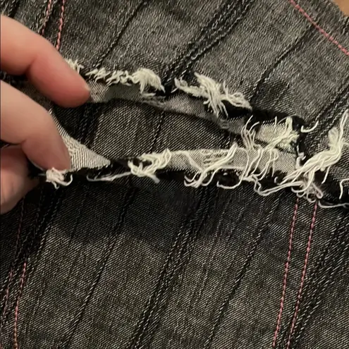 Gray Frayed Hem Skirt Size L